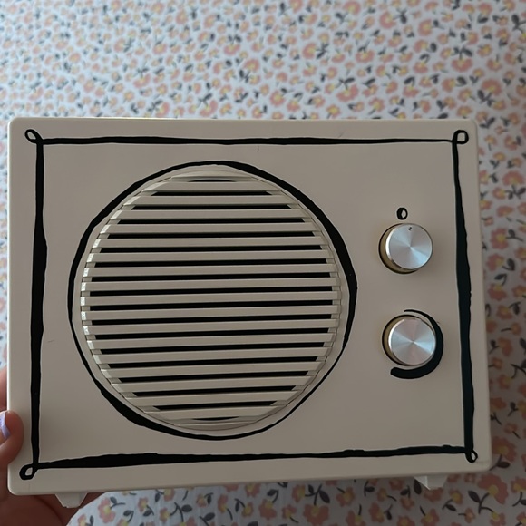 Kate spade ♠️ speaker - Picture 6 of 10